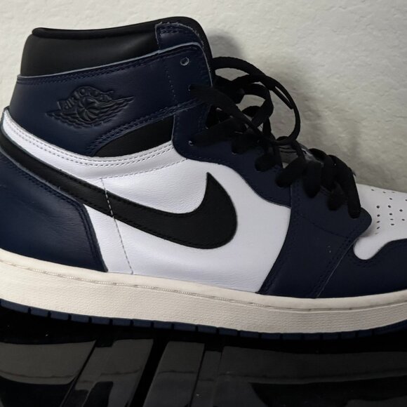 Air Jordan 1 Retro OG High Midnight Navy